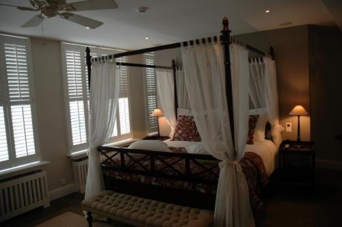 Casa Romantico Bed & Breakfast 4*